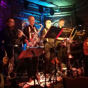 Wieczór z Nowoorleańskim Diexielandem. Koncert grupy Sweet & Hot Jazz Band Wieczór z Nowoorleańskim Diexielandem. Koncert grupy Sweet & Hot Jazz Band